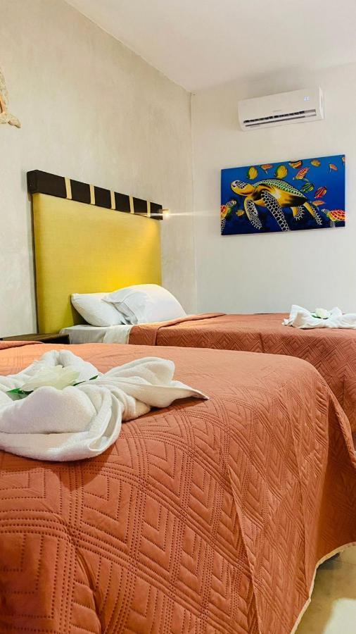 Casa Delfines Rio Lagartos Hotel Ngoại thất bức ảnh