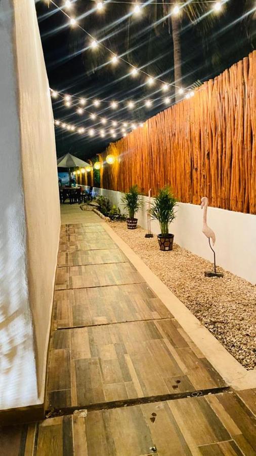 Casa Delfines Rio Lagartos Hotel Ngoại thất bức ảnh