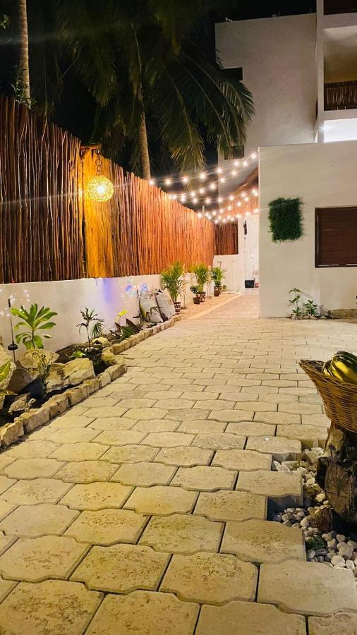 Casa Delfines Rio Lagartos Hotel Ngoại thất bức ảnh