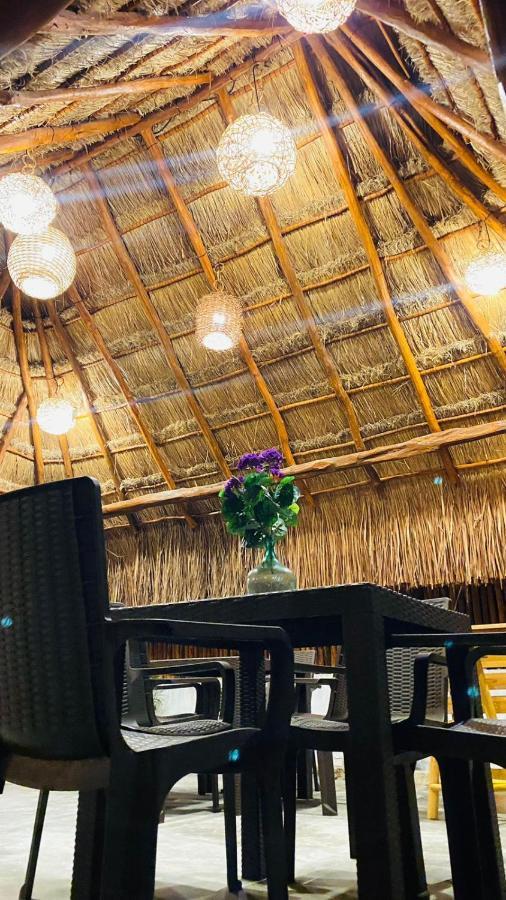 Casa Delfines Rio Lagartos Hotel Ngoại thất bức ảnh