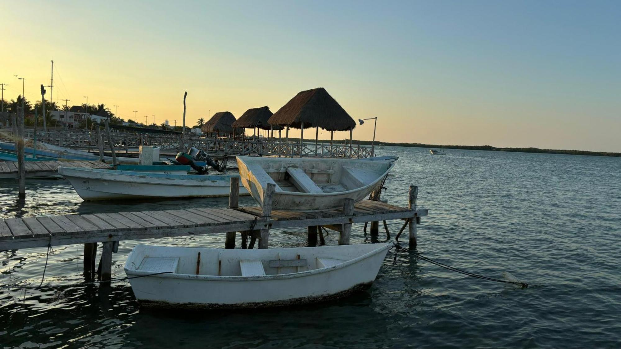 Casa Delfines Rio Lagartos Hotel Ngoại thất bức ảnh